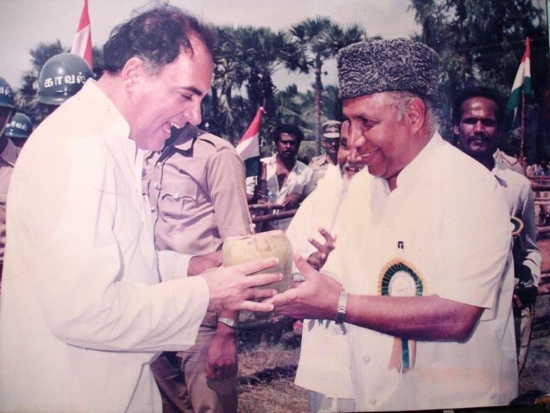 File:BSA with Former Indian PM.jpg