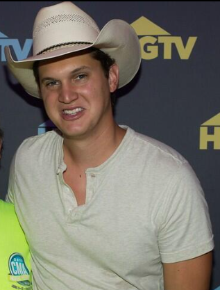 File:Jon pardi 2014.png