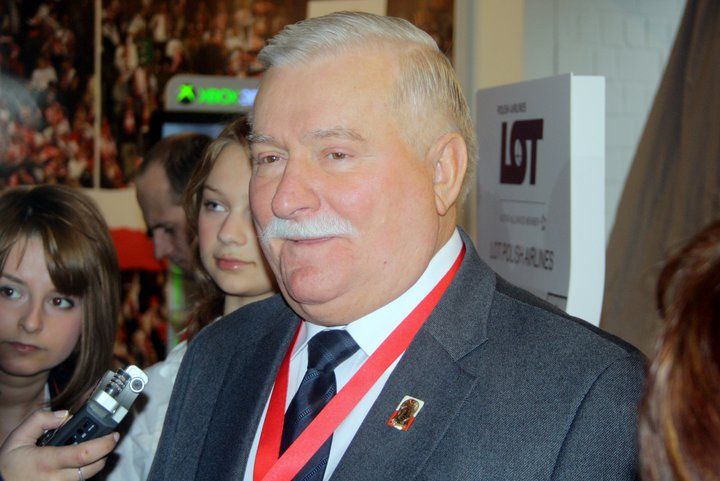 File:Lech Walesa ITB 2011.jpg