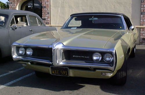 File:Pontiac Tempest.jpg