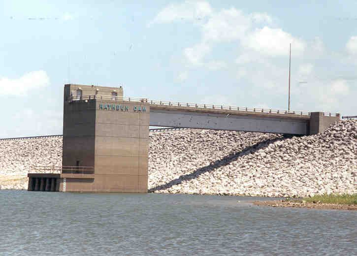 File:Rathbun Dam.jpg