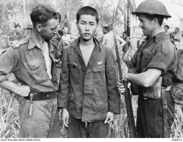 File:Australian soldiers Japanese POW Oct 1945.jpg