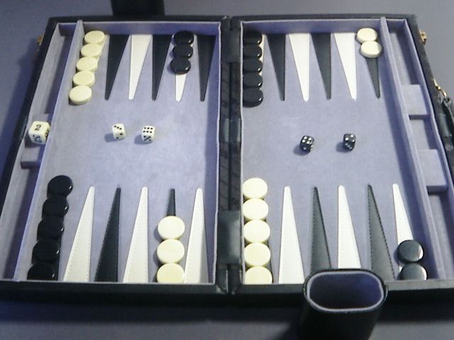 File:Backgammon Set.jpg