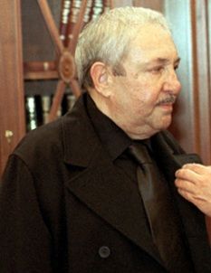 File:Ernst Neizvestny 2000.jpg