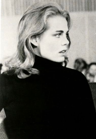 File:Margaux Hemingway 1976.jpg