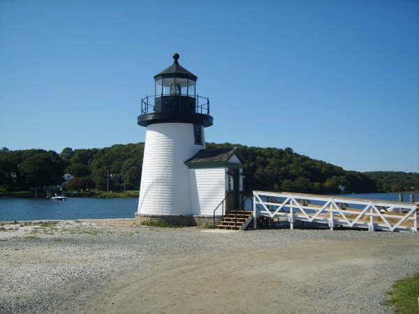 File:Mystic Seaport Light 2008.jpg