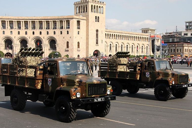 File:N-2 yerevan parade.jpg