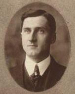 File:R L Beale 1916.jpg