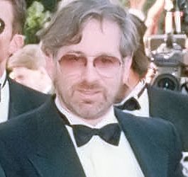 File:Steven Spielberg in 1990.jpg