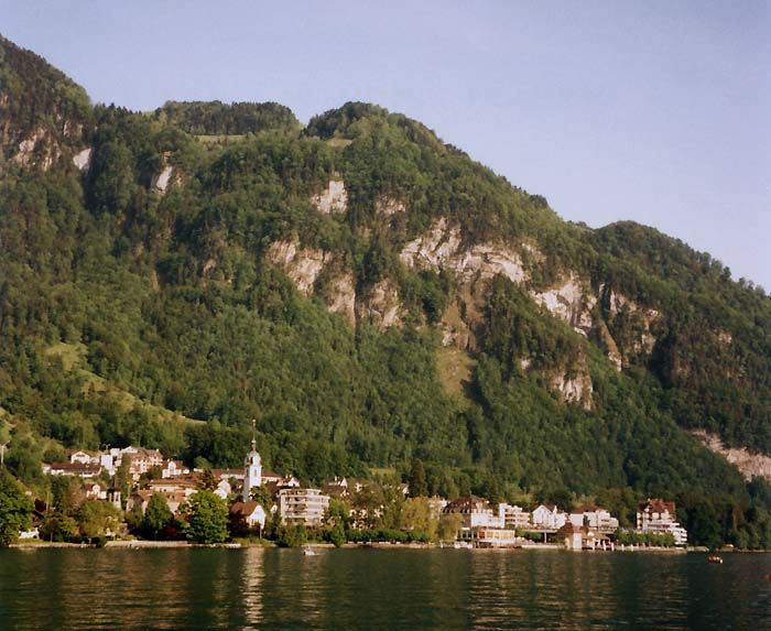 File:Vitznau from lake.jpg