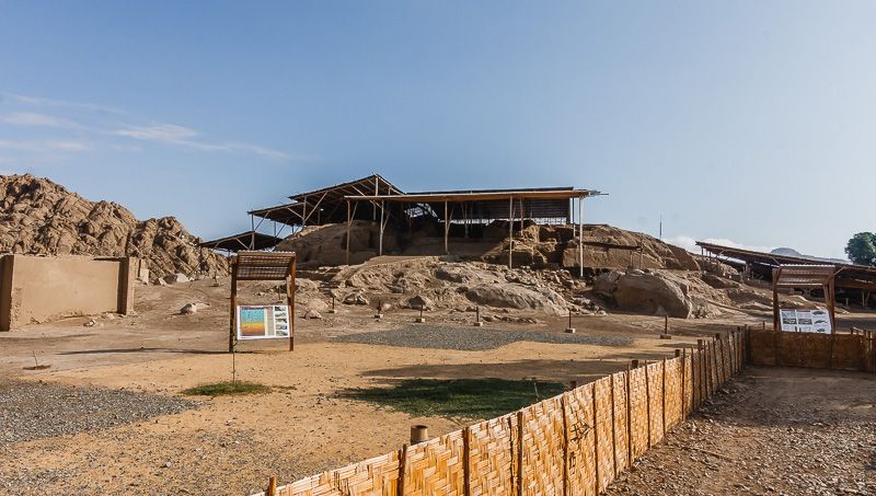 File:Huaca Ventarrón - Panorámica.jpg