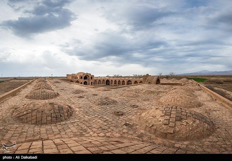 File:Mehr Caravanserai, Davarzan, Iran 20180310 Tasnim 25.jpg