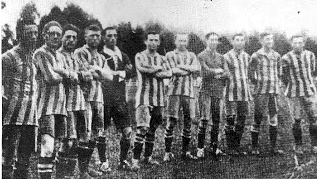 File:Rosario Central 1920-3.png