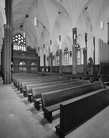 File:St. Francis de Sales Cathedral Oakland nave.jpg