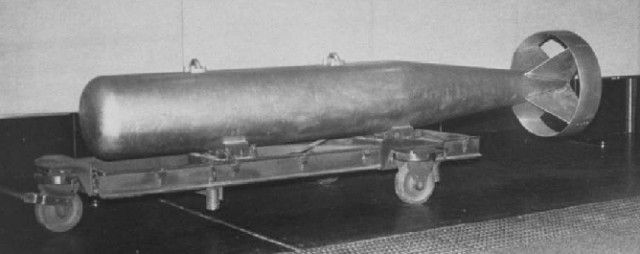 File:Mk 8 nuclear bomb.jpg