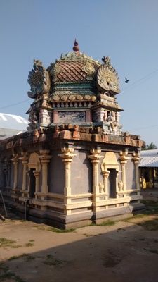 File:Therazhundur Vedapureeswarar Temple4.jpg