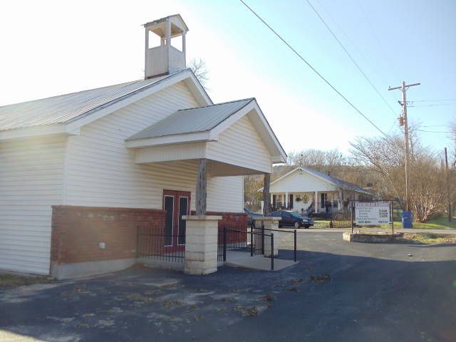 File:Bluff Dale Church of Christ.JPG