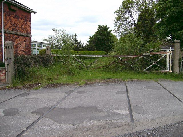 File:Fotherby-Halt.jpg