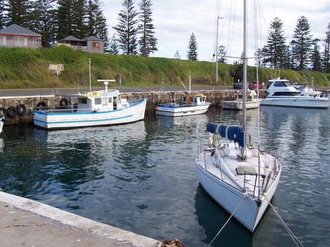 File:Kiama harbour 1.JPG