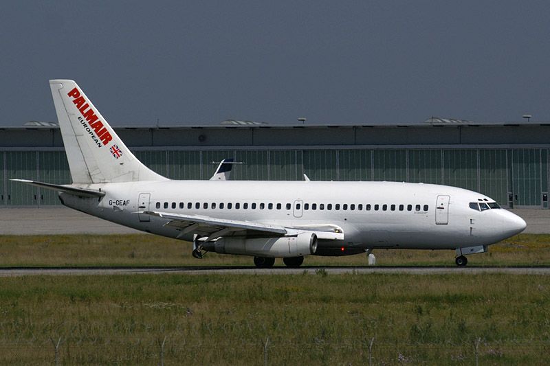 File:Palmair B732 G-CEAF.jpg