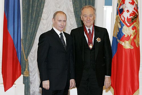 File:Vladimir Putin 29 April 2008-8.jpg