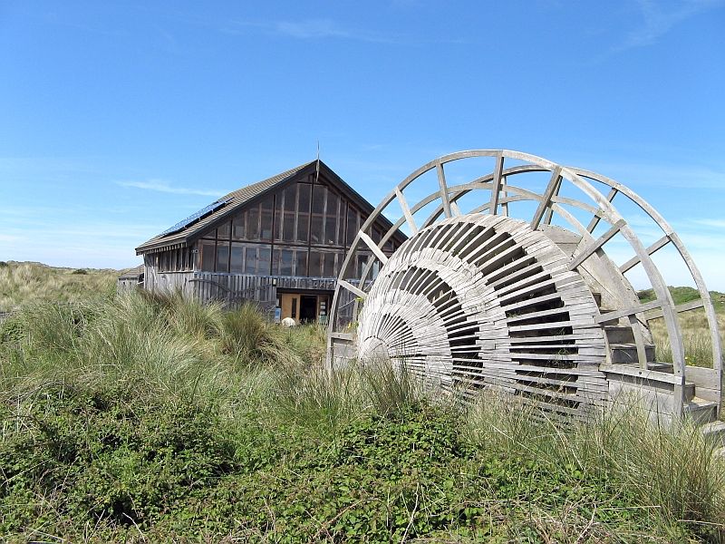 File:Ynyslas Sand Dunes 2.jpg