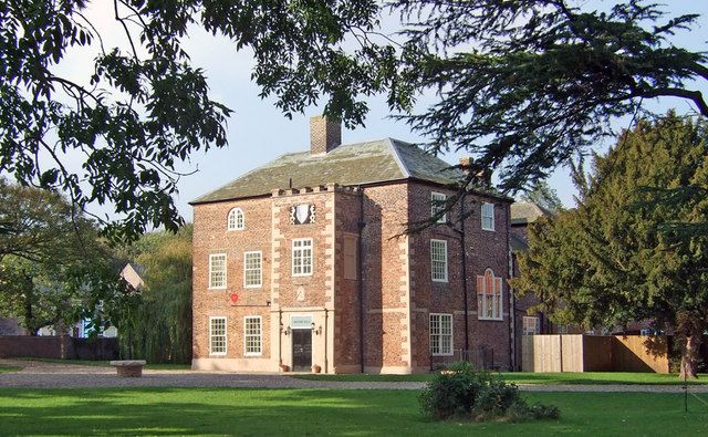 File:Brumby Hall, Scunthorpe (geograph 833080).jpg