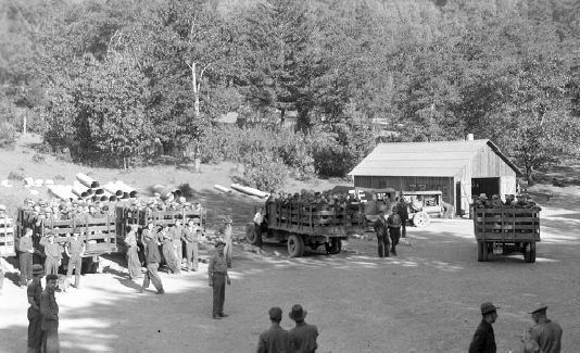 File:CCC Crews at Rand Ranger Station, 1935.jpg