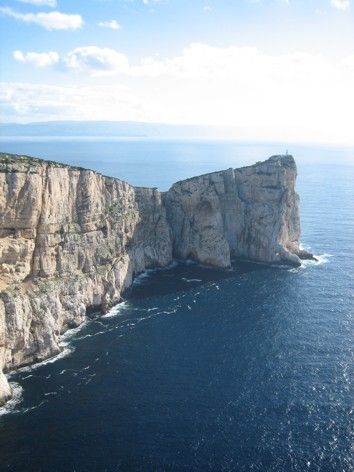 File:Capo Caccia.jpg