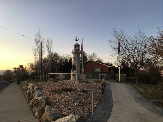 File:Icelandic Monument, Lighthouse Broad Perspective.png