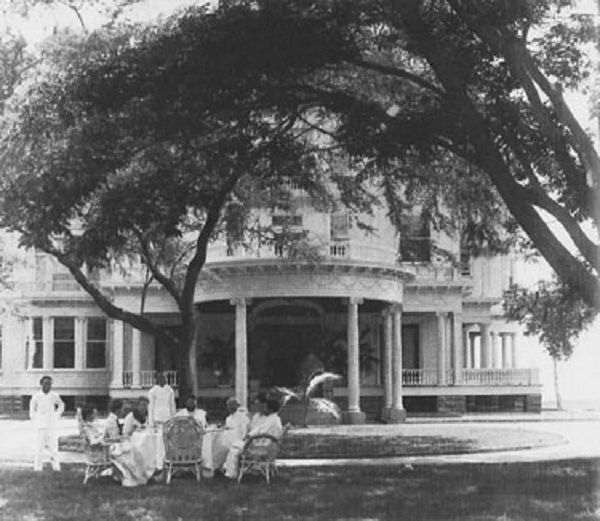 File:James B. Castle home in Waikiki.jpg