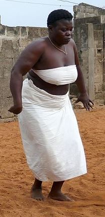 File:Woman dancing in Grand-Popo.jpg