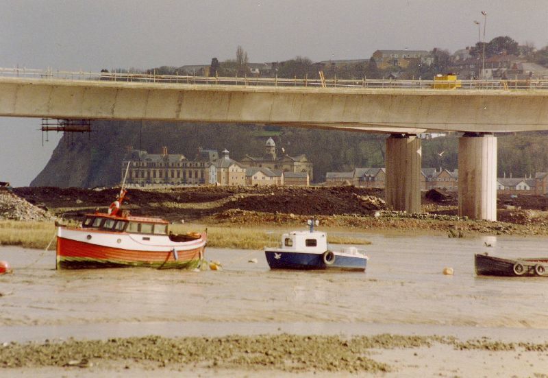 File:Building the Butetown Link Road.jpg