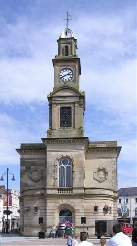 File:Coleraine Townhall - geograph.org.uk - 222949.jpg