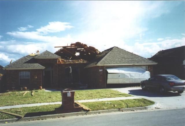 File:EF1 tornado damage example.jpg