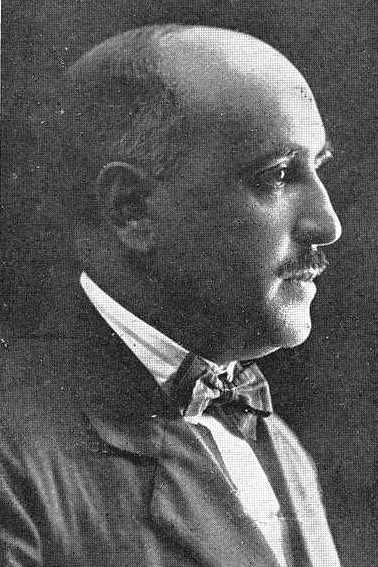 File:Francisco Lloréns 1922.jpg