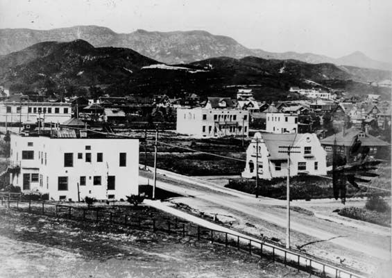 File:Hollywood&Highland-1907.jpg