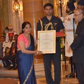 File:Krishna Yadav award (sq cropped).jpg