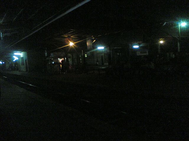 File:Ragama Railway Station.jpg