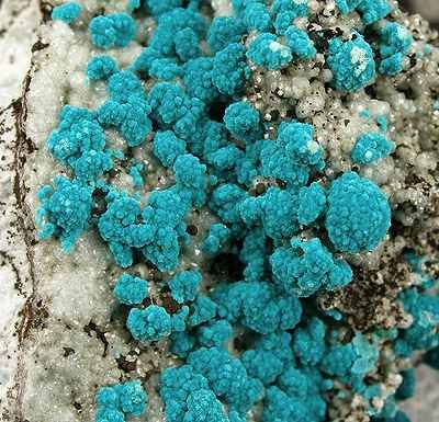 File:Rosasite-Smithsonite-283222.jpg