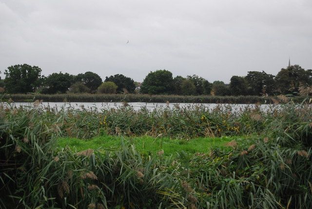 File:Stoke Newington East Reservoir.jpg