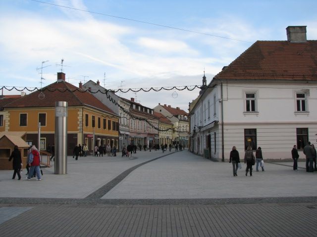 File:Čakovec center.jpg