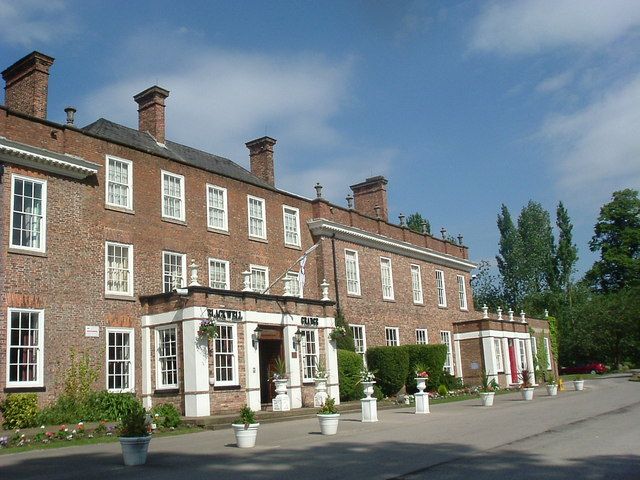 File:Blackwell Grange - geograph.org.uk - 256091.jpg