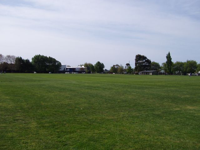 File:Centennial Park Christchurch 3.JPG