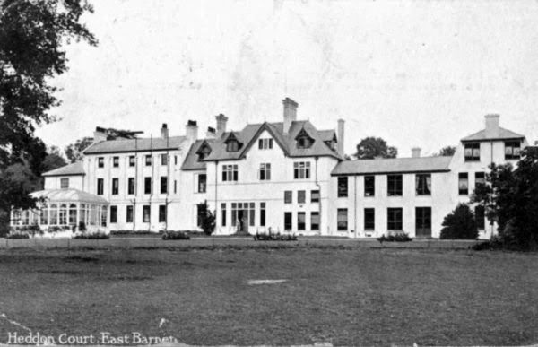 File:Heddon Court East Barnet.jpg