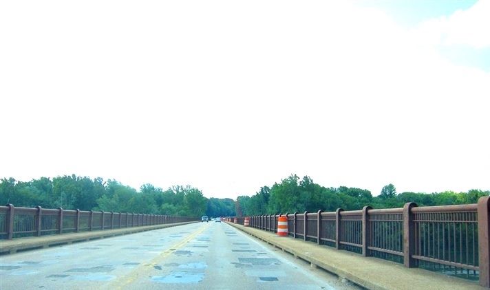 File:Huguenot Memorial Bridge.jpg