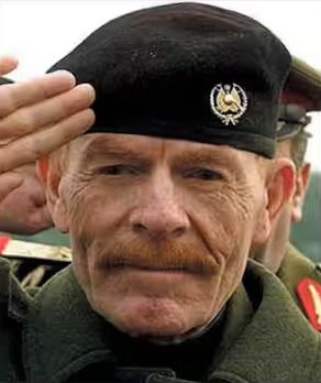 File:Izzat Ibrahim al-Douri (2003).jpg