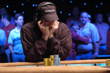 File:Phil Hellmuth 2.jpg