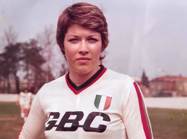 File:Rose Reilly 1976 GBC Milan.jpg