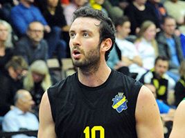 File:Serkan Inan (2015).jpg